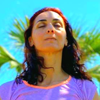 Dina Alami, coach mental et sportif : « Sois le changement que tu veux voir dans le monde »