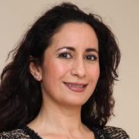 Hanane Benkhallouk, consultante en leadership et en organisation : « Pour réussir dans sa vie professionnelle, il faut commencer par ne pas la séparer »