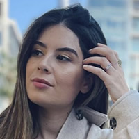 Insaf Bennis, entrepreneure digitale : « Il faut apprendre à être compatissant envers soi »