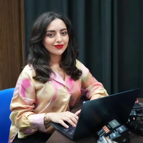 Lamiae Mouqtarib : L’éducation comme vocation, la réussite comme horizon