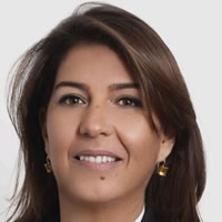 Loubna MOUNA, première femme commandant de bord : « plus qu’une passion, c’est une évidence »