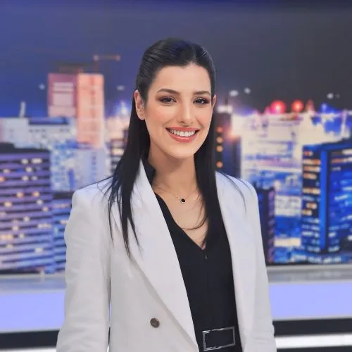 Manal Cherki : L’Art au Service de la Paix et de l’Inclusion