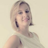 Sabah ZAKHNINI, dirigeante d’une marque de cosmétiques biologiques — sa philosophie : Lancez-vous, ayez confiance !