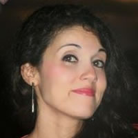 Salma Mozouna, média buyer planner : « on dit souvent il faut savoir donner pour pouvoir recevoir »