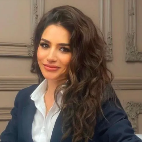 Samia Benchekroun, docteure en sciences de gestion et consultante en stratégie : « La résilience est un cheminement, et chaque pas compte. »